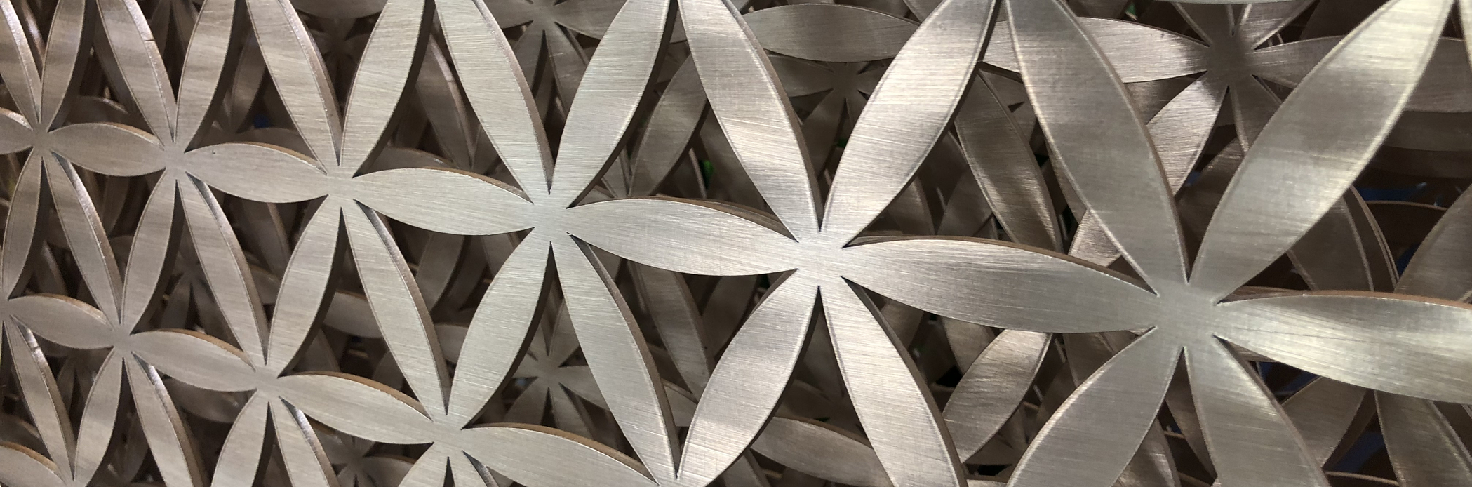 Discover our selection of sheet metal decorative for a unique wall art ...